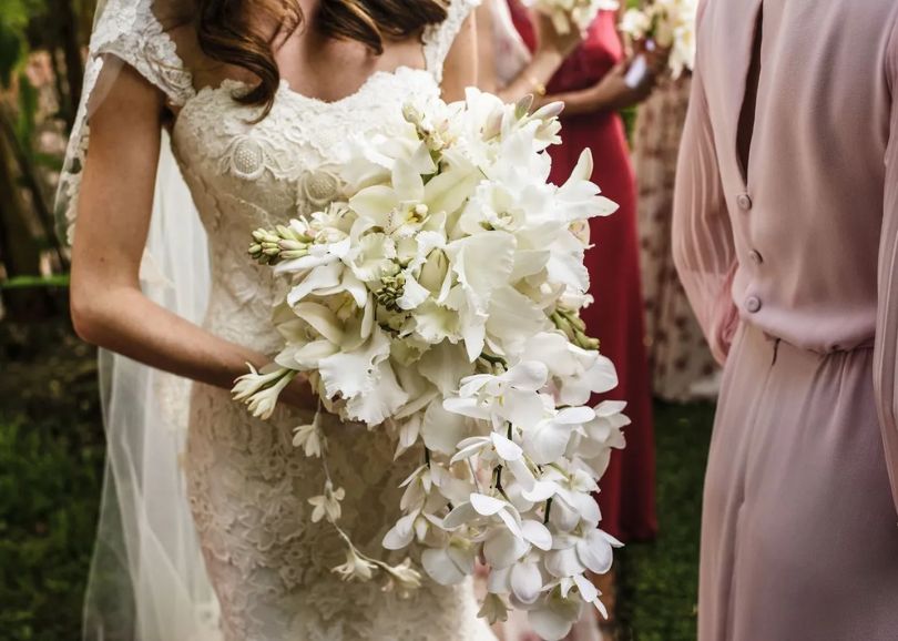 Toronto Wedding Flowers: The Best Seasonal Blooms for Your Dream Wedding